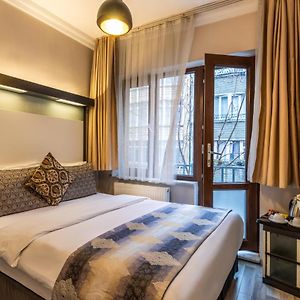 Kamer met een Queen Size Bed
